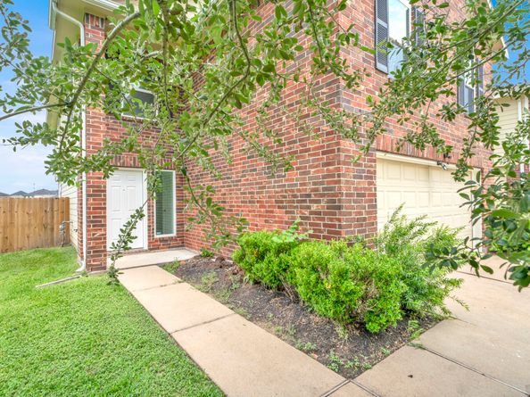 12818 Regg Drive, Houston TX 77045