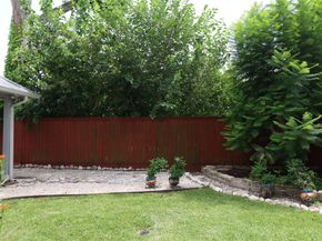 212 Greenwood Street, Houston TX 77011