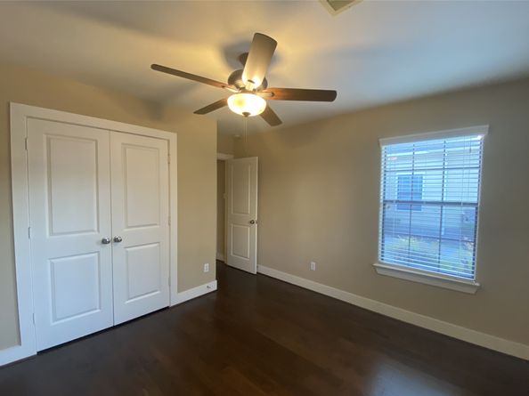 6057 Yale Street, Houston TX 77076