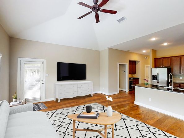 6057 Yale Street, Houston TX 77076