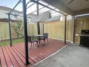 6057 Yale Street, Houston TX 77076