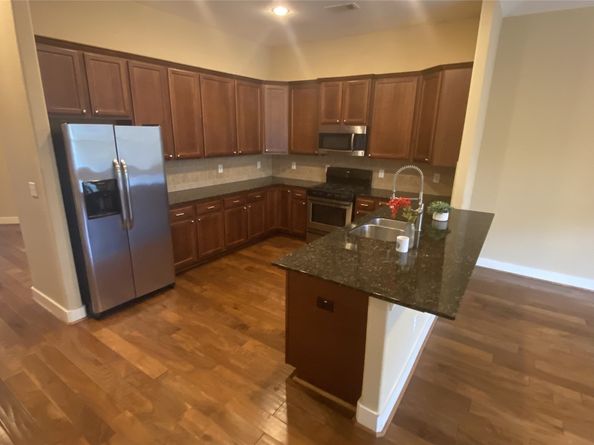 6057 Yale Street, Houston TX 77076