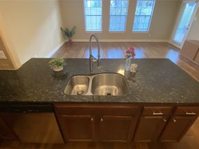 6057 Yale Street, Houston TX 77076