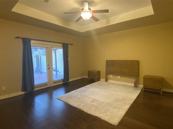 6057 Yale Street, Houston TX 77076