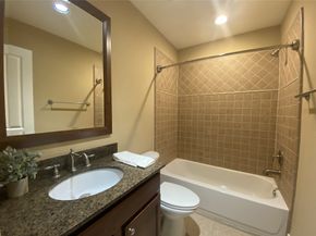 6057 Yale Street, Houston TX 77076