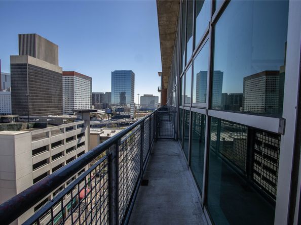 2000 Bagby Street 11416, Houston TX 77002