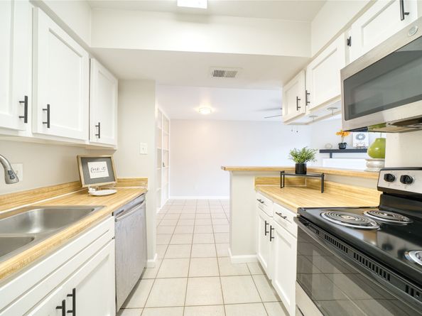 6001 Reims Road 209, Houston TX 77036