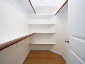 5201 Chapman Street, Houston TX 77009