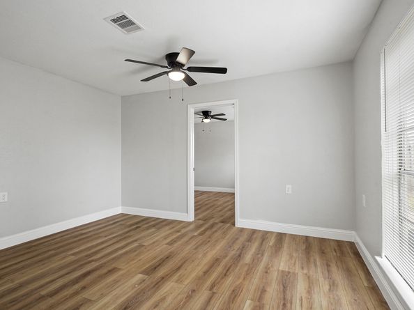 9231 Cobbleshire Drive, Houston TX 77037