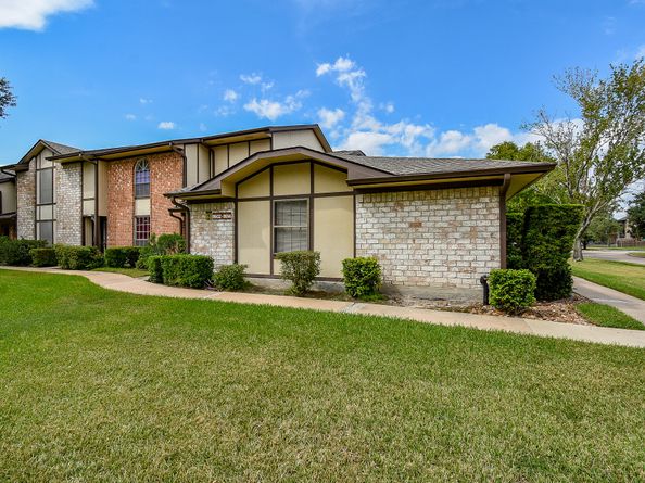 11602 S Kirkwood Road, Houston TX 77477