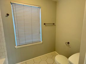 9809 Richmond Avenue J1, Houston TX 77042