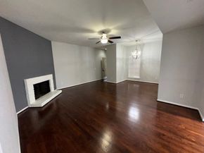 9809 Richmond Avenue J1, Houston TX 77042