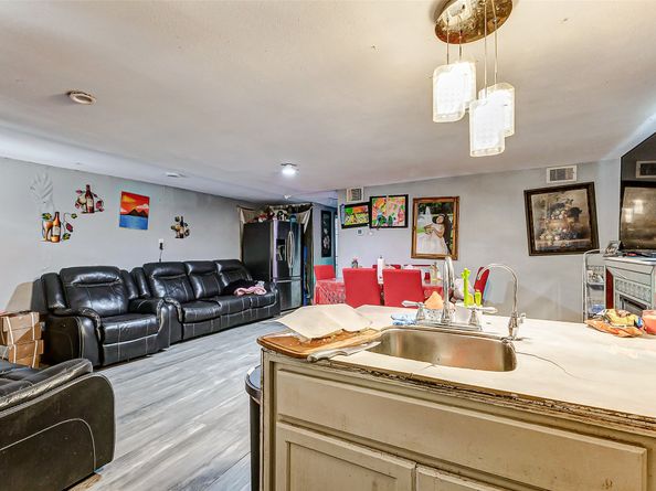8911 Bayou Ridge Drive, Houston TX 77338