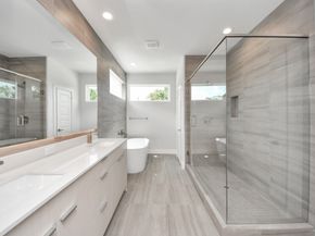 3015 Pelon Cay Drive, Houston TX 77047