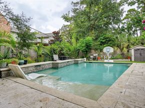 11010 Hedwig Green Street, Hunters Creek Village TX 77024