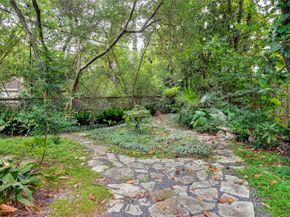 11010 Hedwig Green Street, Hunters Creek Village TX 77024