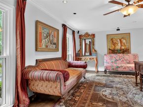 11010 Hedwig Green Street, Hunters Creek Village TX 77024