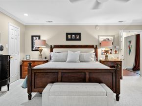 11010 Hedwig Green Street, Hunters Creek Village TX 77024
