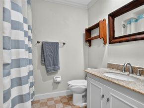 11010 Hedwig Green Street, Hunters Creek Village TX 77024