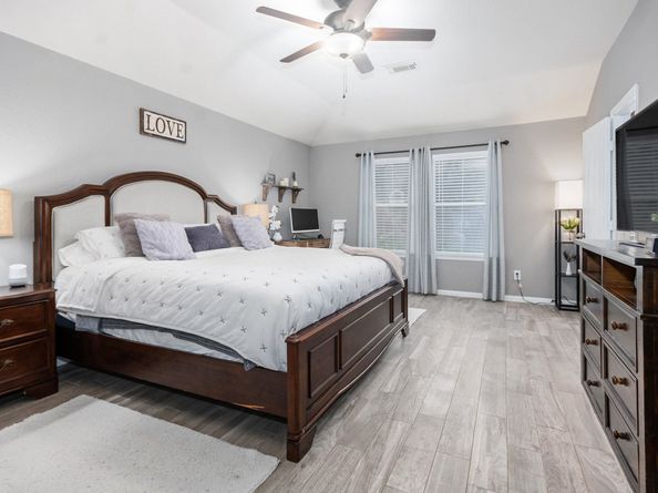 9326 Windy Spring Lane, Houston TX 77089