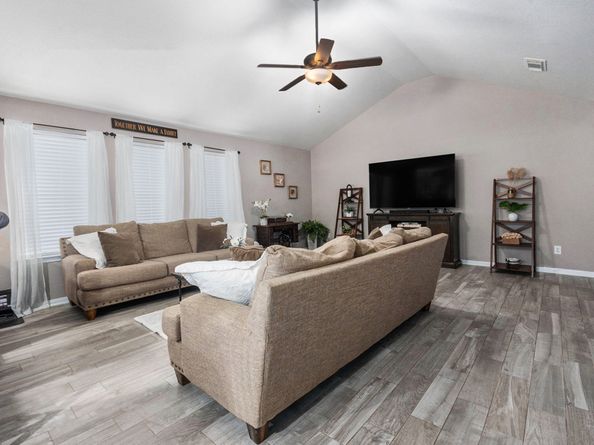 9326 Windy Spring Lane, Houston TX 77089
