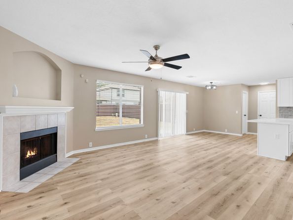 19222 Wading River Drive, Tomball TX 77375