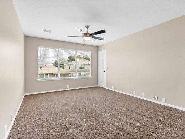19222 Wading River Drive, Tomball TX 77375