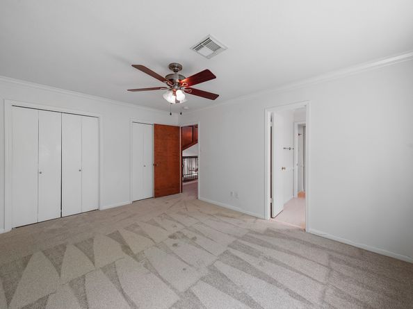 910 Enclave Parkway, Houston TX 77077