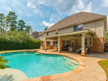7 Stickley Court