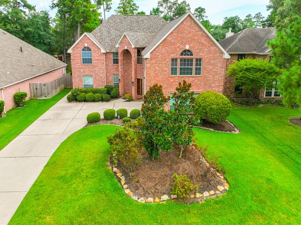 7 Stickley Court, The Woodlands TX 77382