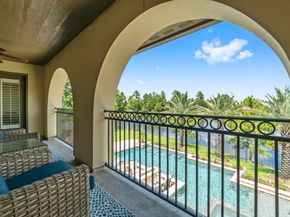 18 N Shasta Bend Circle, The Woodlands TX 77389