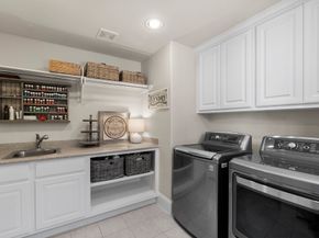 18 N Shasta Bend Circle, The Woodlands TX 77389