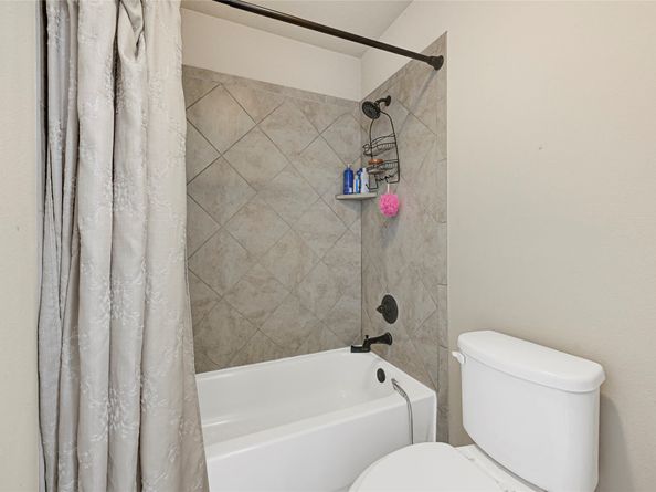 5018 Lockridge Sky Lane, Sugar Land TX 77479