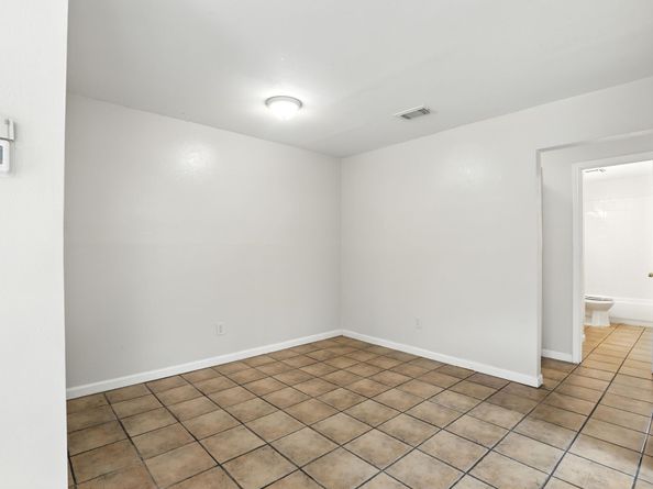 8611 Valley Ledge Drive, Houston TX 77078