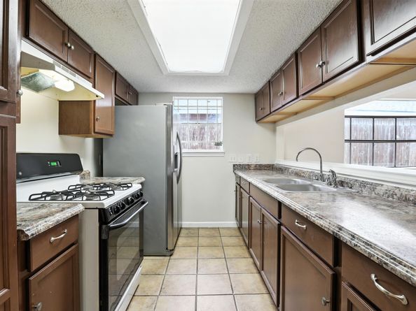 8611 Valley Ledge Drive, Houston TX 77078