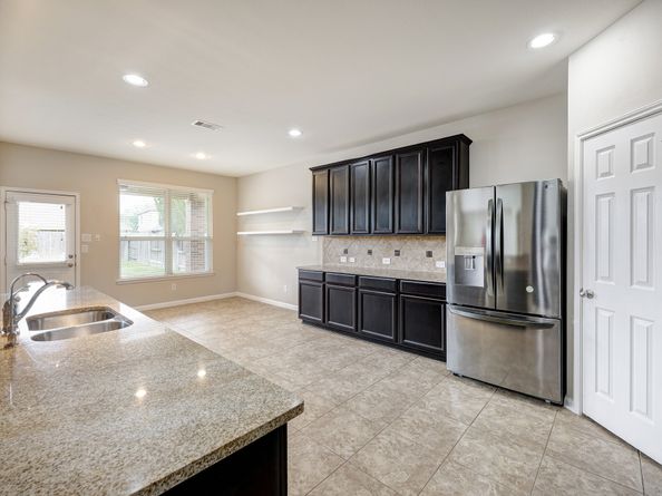19538 Salt Grass Meadow Drive, Cypress TX 77433