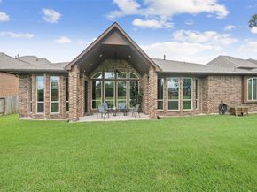 18931 Winding Atwood Lane, Tomball TX 77377