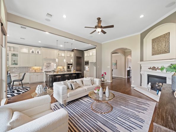 18931 Winding Atwood Lane, Tomball TX 77377