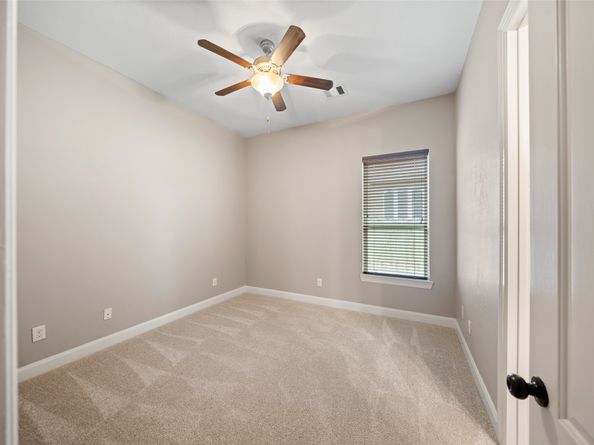 18931 Winding Atwood Lane, Tomball TX 77377