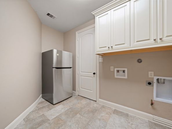 18931 Winding Atwood Lane, Tomball TX 77377