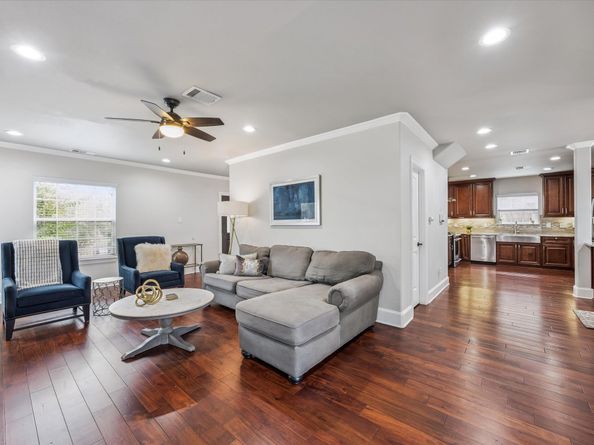 3327 Palm Street, Houston TX 77004