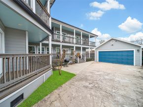 3327 Palm Street, Houston TX 77004