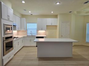 3138 Waters Way Drive, Sugar Land TX 77478