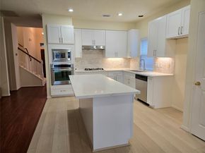 3138 Waters Way Drive, Sugar Land TX 77478