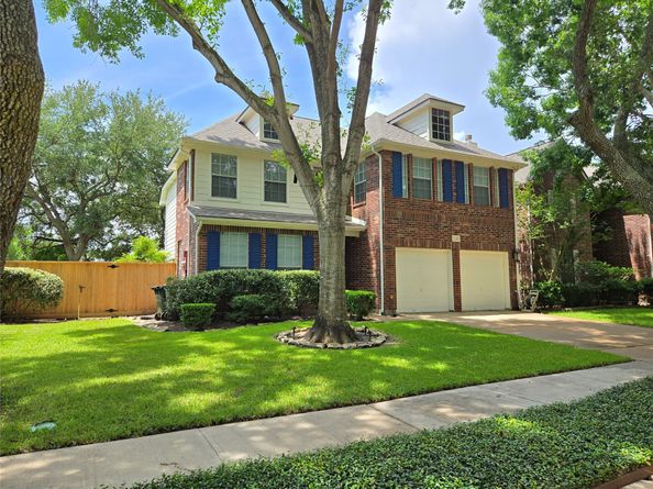 3138 Waters Way Drive, Sugar Land TX 77478