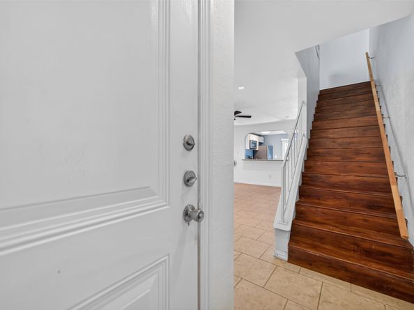 1701 Upland Drive 184, Houston TX 77043