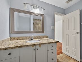 1701 Upland Drive 184, Houston TX 77043