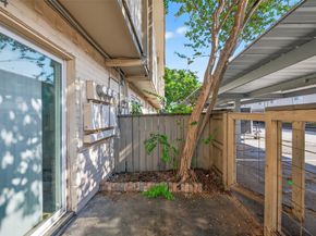 1701 Upland Drive 184, Houston TX 77043