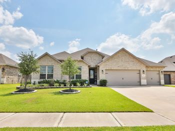 31218 Gullwing Manor Drive