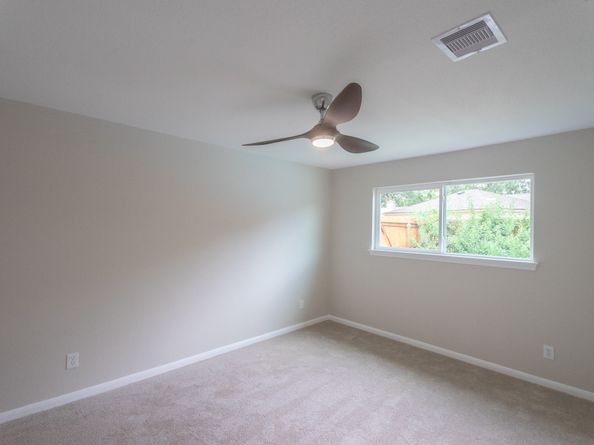 15307 Seahorse Drive, Houston TX 77062